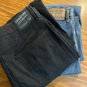 Two pairs of Levi jeans